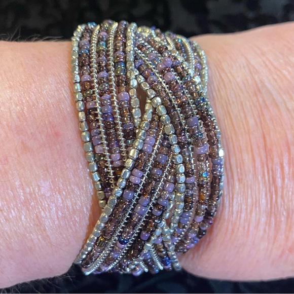 Beaded cuff bracelet lilac/bronze/pewter glass seed beads, 1 1/2”wide,2” across - Picture 5 of 5